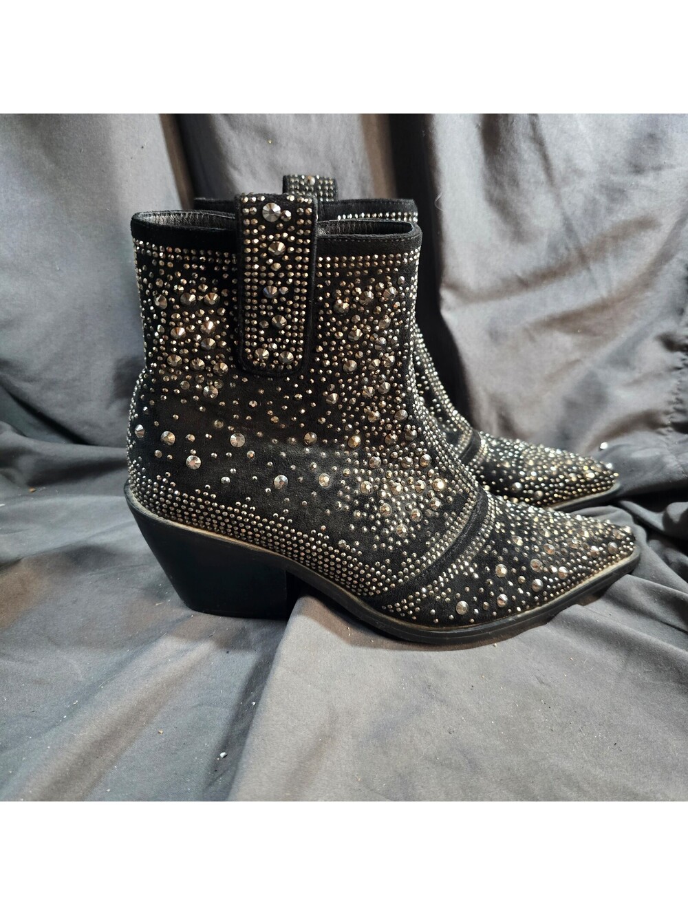 Womens Size 7 ISNOM Rhinestone Bootie Black